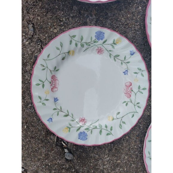 5 Johnson Bros Summer Chintz 6 3/4" Dessert / Pie Plates Earthenware - Picture 2 of 3